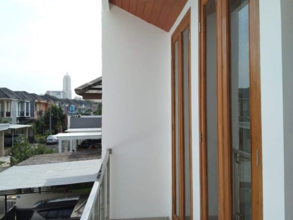 Modern House – Mardianti (Tangerang) (4)